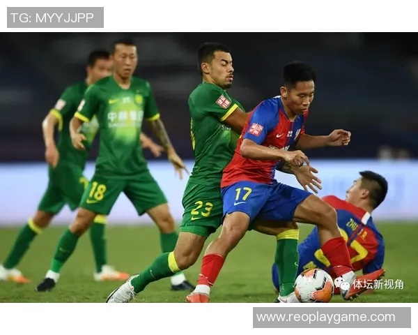 南京足球队在世锦赛中的团队协作表现分析与点评